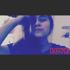 Meet your Posher, Mariana